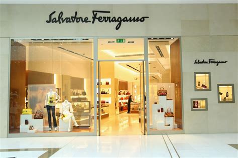 ferragamo italy outlet mall.